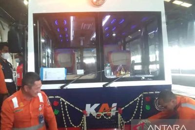 Demi Kenyamanan, KAI Cirebon Upgrade Inspeksi Jalur Kereta dengan Luncurkan Lori Baru