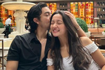 5 Pasangan Kakak Adik Artis Ini Kompaknya Bikin Iri!