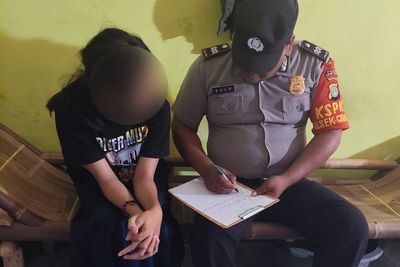 Biadap! Siswi di Bekasi Diperkosa 2 Orang, Korban Diberi Minuman hingga Tak Sadarkan Diri