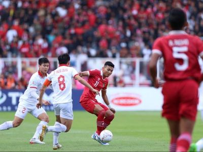 Tahan Indonesia Tanpa Gol, Kiper Vietnam Ternyata Tertekan Main di SUGBK
