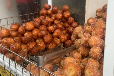 Menjajal Gurihnya Banh Ran, Gemblong ala Vietnam Jadi Gorengan Terbaik di Dunia
