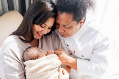 Ernest Bocorkan Ciri-ciri Wajah Anak Arie Kriting dan Indah Permatasari