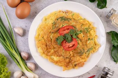 3 Inspirasi Masak Kreatif dari Nasi dan Telur, Cocok untuk Anak-anak!
