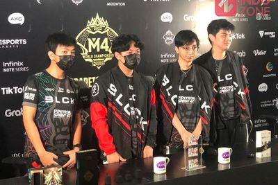 RRQ Hoshi Ketemu Blacklist International di Upper Bracket M4, Persaingan Sengit Dimulai!