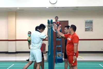 Kapolda Metro Jaya Tantang Taufik Hidayat, Layangkan Serangan Berkali-kali