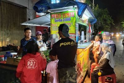 Modal Nonton YouTube Pemuda Sumenep Cuan Hampir Sejuta Per Hari, Rahasianya Simpel Banget!