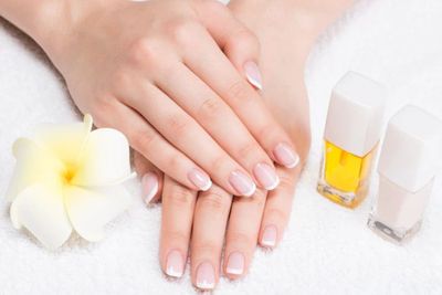 4 Bahan Alami untuk Rawat Kuku, Tumbuh Cantik dan Gak Mudah Patah