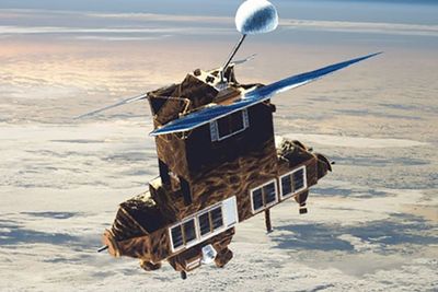 Satelit NASA Seberat 2,7 Ton Jatuh ke Laut Bering, Sempat Terbakar di Atmosfer