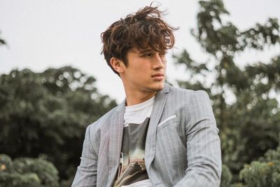 Deretan Foto Ganteng Arya Vasco Pacar Cinta Laura!