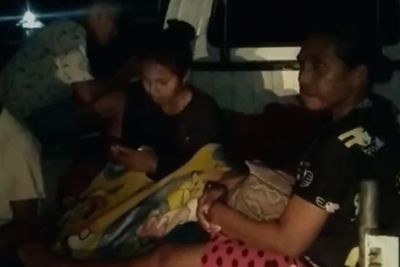 Detik-detik Warga Maluku Panik Berlarian Menyelamatkan Diri dari Gempa Magnitudo 7,5!