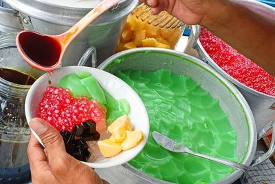 Es Jaipong, Minuman Legendaris Yogyakarta Kesegarannya Bikin Goyang Perutmu!