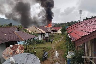 EKSKLUSIF! OPM Akui Bakar SMKN 1 Oksibil Papua, Ternyata Begini Alasannya