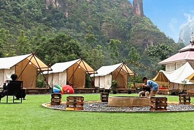 The Edge Harau, Sensasi Menginap di Bawah Tebing Curam Sumbar Serasa di Swiss
