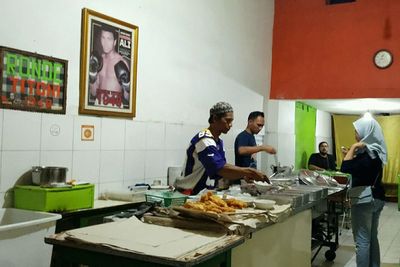 Asal-usul Nama Ronde Titoti, Minuman Legendaris Malang Terinspirasi dari Toko Jam