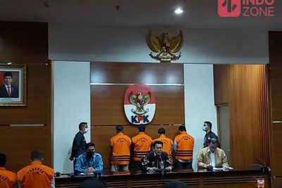 KPK Tahan 10 Eks Anggota DPRD Jambi karena Suap Ketok Palu RAPDB