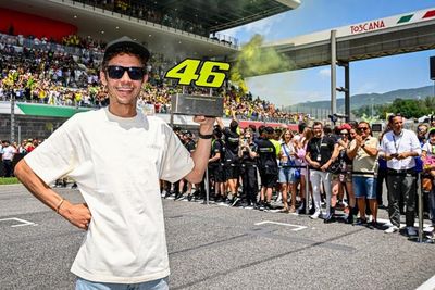 Lihat Nih, Sponsor Indonesia Mejeng di Mobil Valentino Rossi!