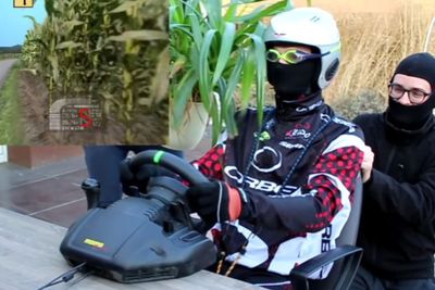 YouTuber Ini Main Game Rally Pakai Simulator Low Budget, Efeknya Gak Ada Lawan!