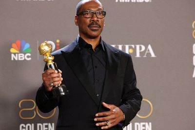 Sindiran Eddie Murphy lewat Tips Sukses : Jangan Sebut Nama Istri Will Smith