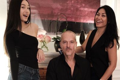 Anggun C Sasmi Pamer Wajah Putrinya Kirana, Cantik Tinggi bak Model  