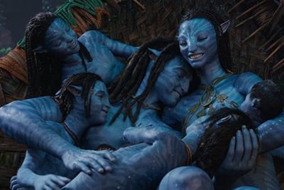 James Cameron Sebut 'Avatar 2' Bikin Orang-orang Kembali ke Bioskop: Sudahi Streaming!