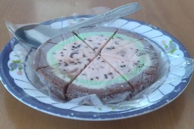 Es Krim Piring Terbang Domino, Kuliner Legendaris Jember Bentuknya Unik Banget!