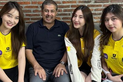 Fadil Kasih Isyarat, Pak Muh Bakalan Jadi Brand Ambassador ONIC Esports Indonesia?