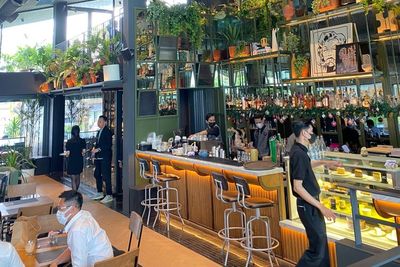 Rekomendasi Resto Thai-Western Halal di Bekasi, Vibesnya Kaya di Luar Negeri