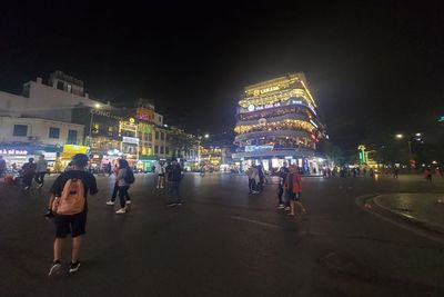 9 Tips Jalan-jalan Hemat dan Puas ke Hanoi, Jangan Khawatir Enggak Bisa Bahasa Vietnam