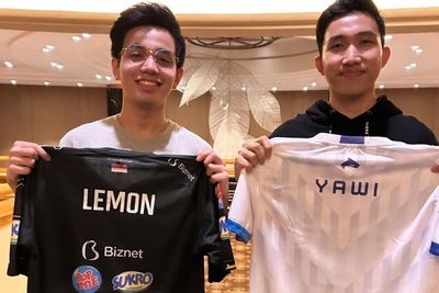 Tetap Sportif, ECHO Yawi Tukar Jersey dengan RRQ Lemon Pasca Menang di Lower Bracket M4