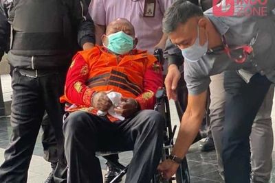 Lukas Enembe Ditahan KPK, Pemerintah Perlu Beri Perhatian Khusus soal Keamanan di Papua