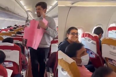 So Sweet! Penumpang Pria Ini Lamar Pacarnya di Dalam Pesawat, Endingnya Bikin Baper
