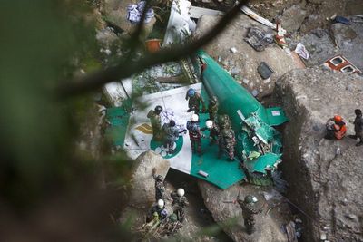 Diduga Live Facebook Bikin Yeti Airlines Jatuh, Tuai Hujatan: Jangan Bandel, HP Dimatikan!