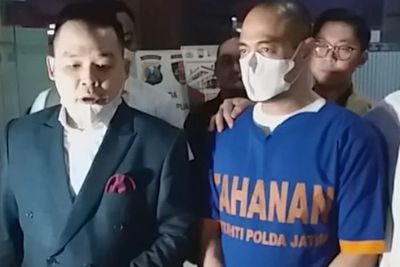 Video Ferry Irawan Berbaju Tahanan, Bacakan Surat untuk Venna: Abi Cinta dan Sayang Mena