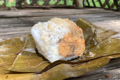 Nasi Gegok: Kuliner Trenggalek Dibungkus Daun Pisang, Seporsi Cuma Rp2.500 Saja!