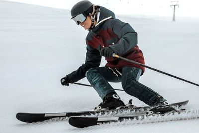 Fitur Crash Detection Apple Bikin Pemain Ski Bermasalah, Jatuh Dikit Langsung Nelpon 911