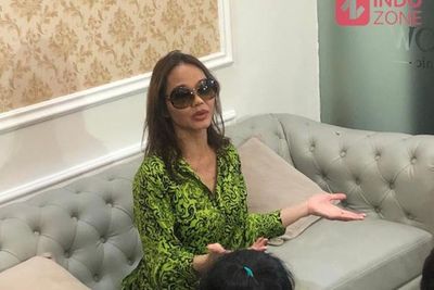 Bunda Corla Operasi Mata dan Hidung, Ternyata Pengin Tampil Memukau di Mata Pacar Bulenya!