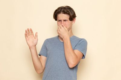 4 Penyakit yang Mengintai Bila Kentut Terlalu Bau Seperti yang Dialami Athalla Naufal