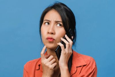 Kecanduan Main Ponsel Ternyata Dinilai Bisa Merusak Wajah, Ini 5 Dampak Buruknya!