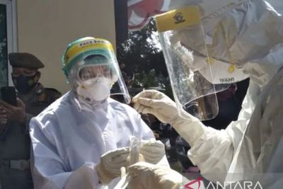 Turun! Penambahan COVID-19 Indonesia Hari Ini Capai 339 Kasus, Meninggal 10 Orang
