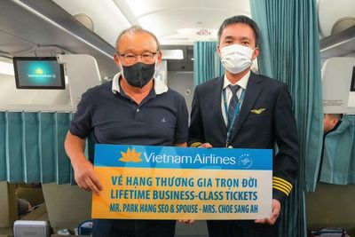 Hadiah Perpisahan Park Hang-seo dengan Vietnam: Gratis Naik Pesawat Bisnis Seumur Hidup!