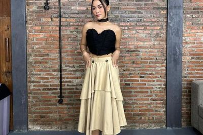 Rachel Vennya Pamer OOTD Kemben Crop Top, Netizen: Baju Chava Jangan Dipake Buna