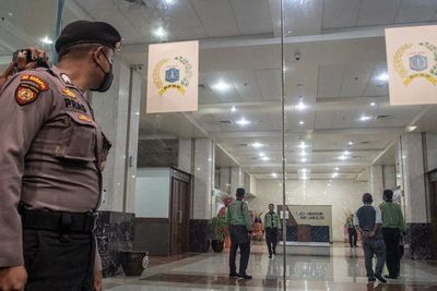 KPK Geledah Ruangan DPRD DKI Jakarta Terkait Kasus Pengadaan Tanah di Pulo Gebang