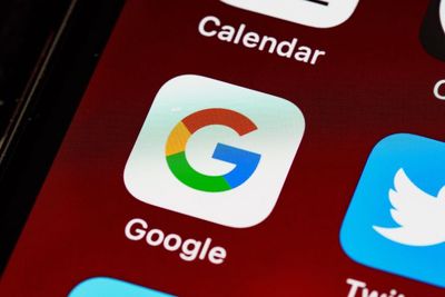 Fitur Baru Google Translate Bisa Pakai Bahasa Jawa dan Sunda, Angkat Lokal Pride!