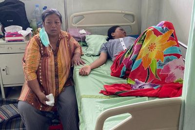 Mata Nyaris Buta, HP Milik Siswi SMK Ponorogo Tiba-tiba Meledak saat Jam Pelajaran