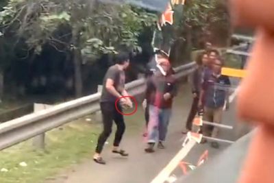 Viral Pemobil Berpelat RFS Cekcok di Jalan Tol, Sampai Kokang Pistol