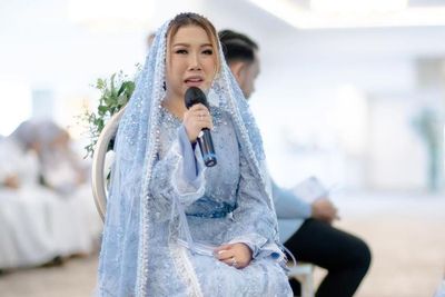 Tangis Haru Kiky Saputri saat Pengajian Jelang Pernikahan: Inget Dosa dan Perjuangan Ortu