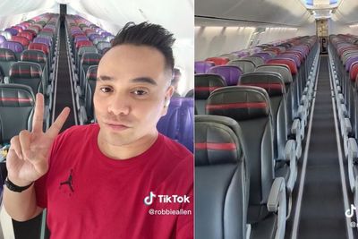 Pria Ini Jadi Penumpang Tunggal di Pesawat, Bebas Duduk Dimana Aja Serasa Naik Jet Pribadi