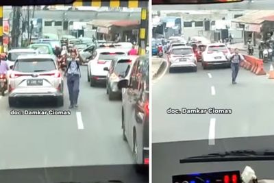 Viral! Video Anak Sekolah Turun ke Jalan Buka Jalur untuk Mobil Damkar, Begini Faktanya