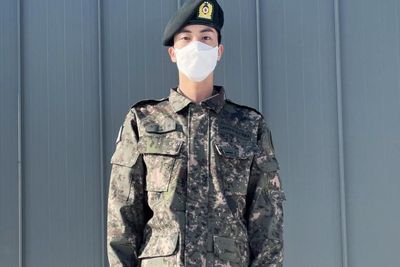 Jin BTS Didapuk Jadi Asisten Pengajar Selama Wamil, Jabatan Apa Itu?