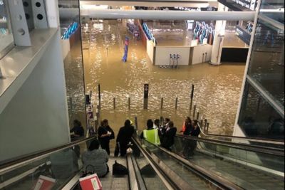 Banjir Bandang Menerjang Manado, Hubungi Nomor Darurat Ini